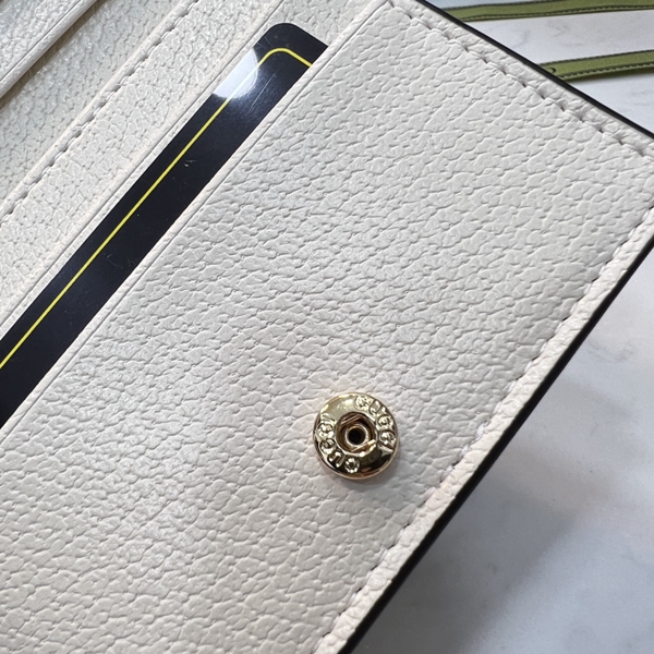 グッチ財布コピー角部分ディテール